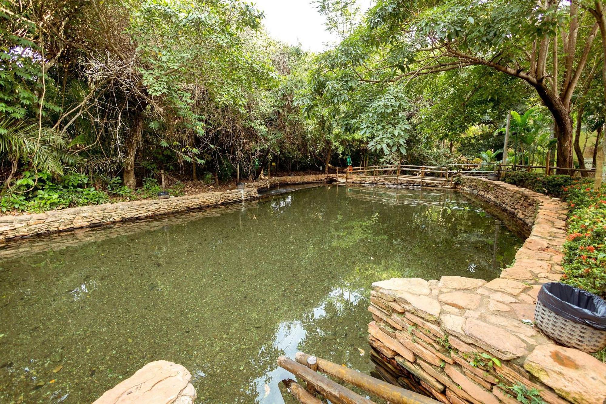 Thermas Paradise - Rio Quente- Duplex 3 Quartos Com Hidromassagem Zewnętrze zdjęcie
