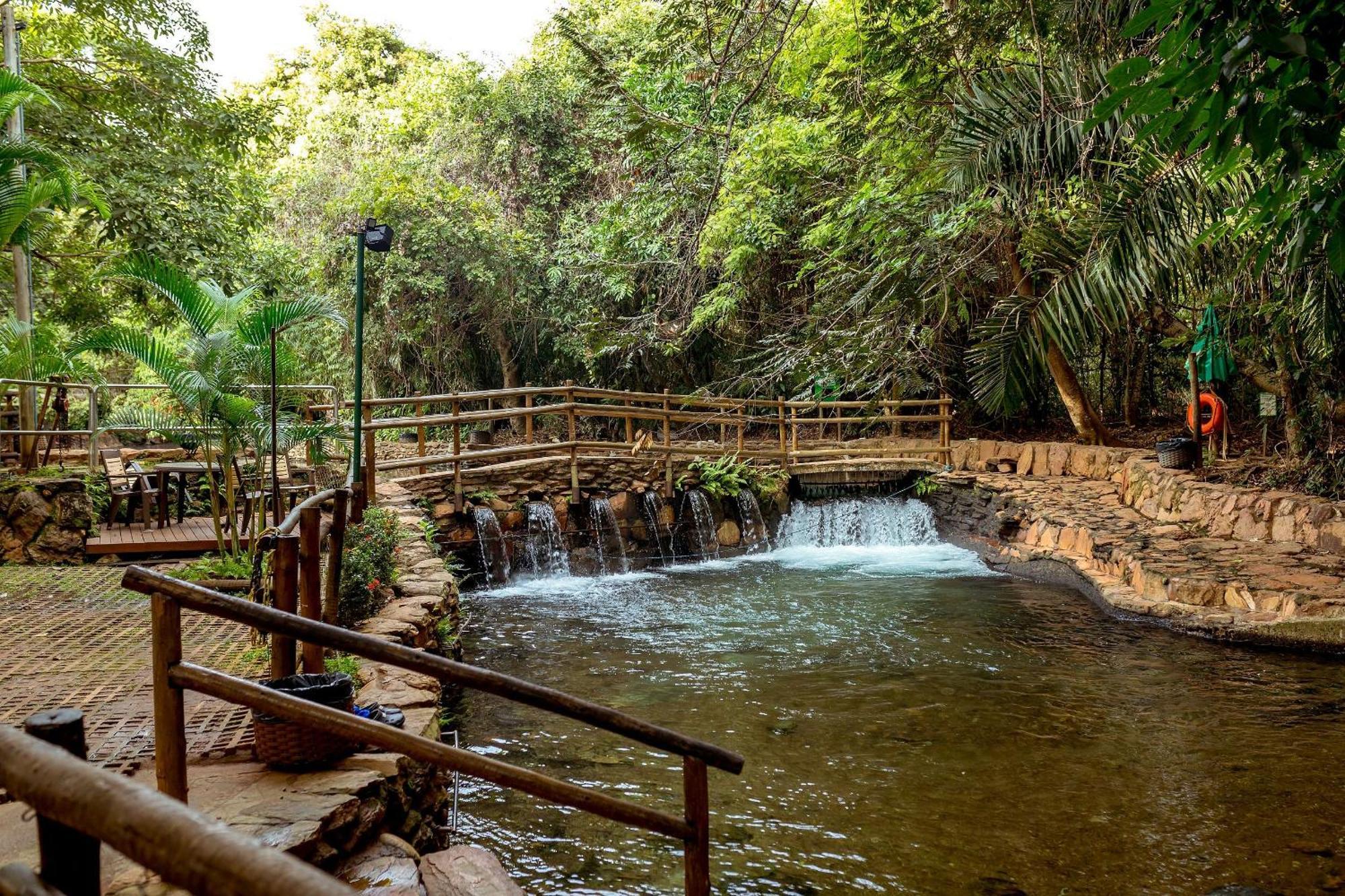 Thermas Paradise - Rio Quente- Duplex 3 Quartos Com Hidromassagem Zewnętrze zdjęcie